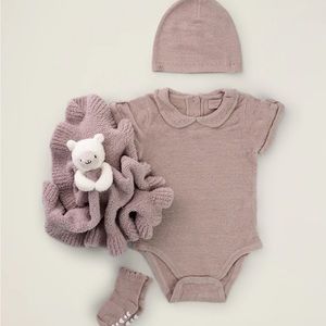 Barefoot Dreams Onesie Bundle, 3-6M